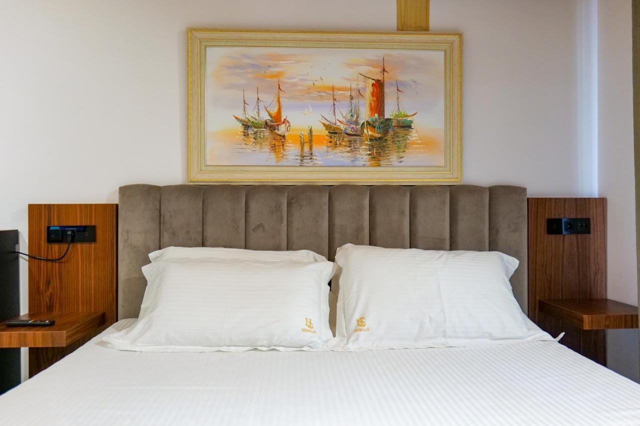 Hotel Semajo วญอเรอ ภายนอก รูปภาพ