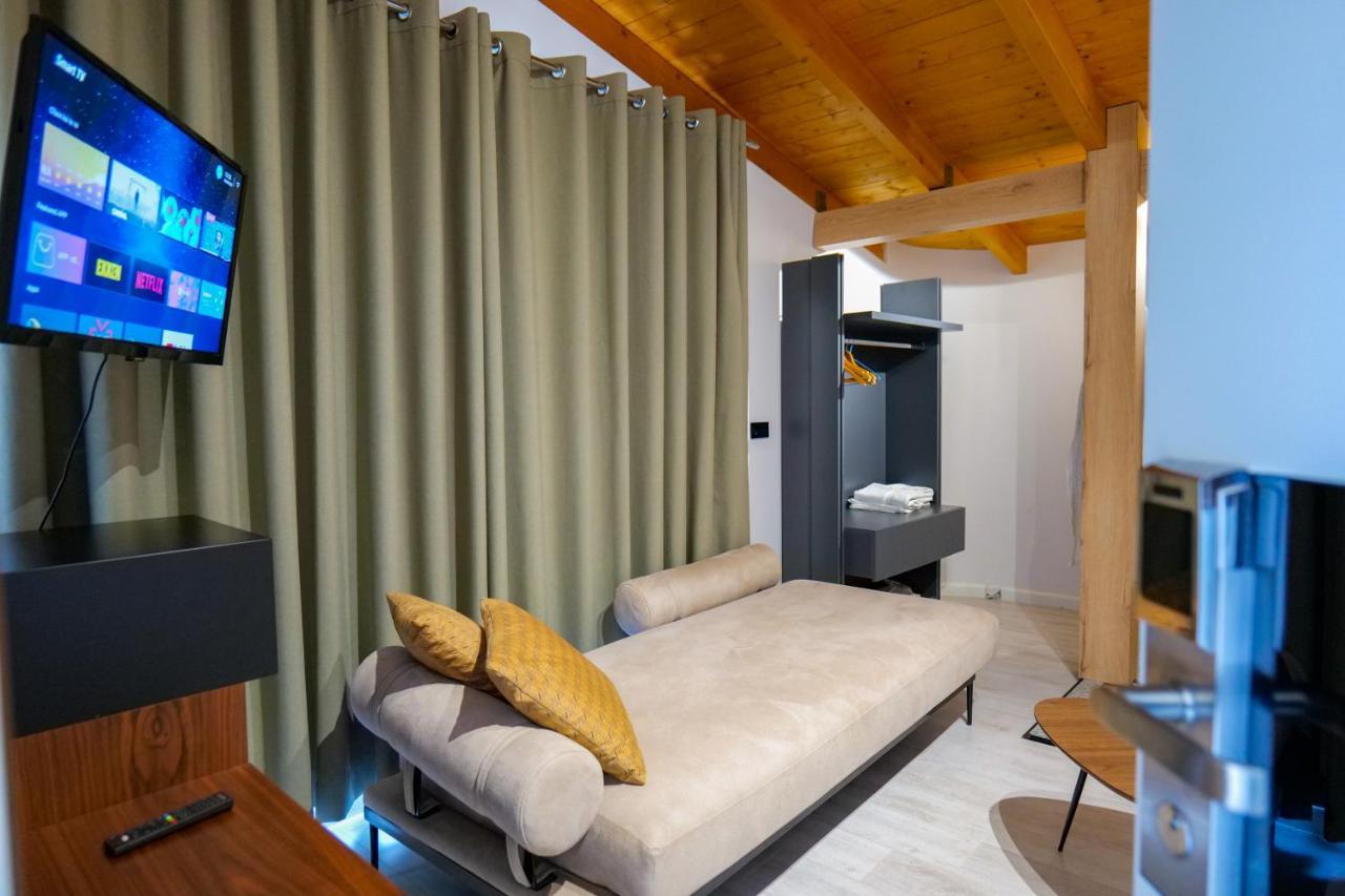 Hotel Semajo วญอเรอ ภายนอก รูปภาพ