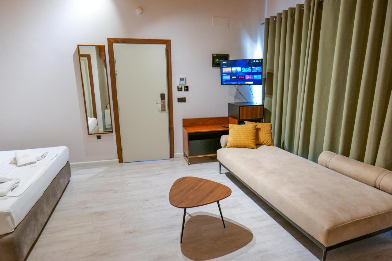 Hotel Semajo วญอเรอ ภายนอก รูปภาพ