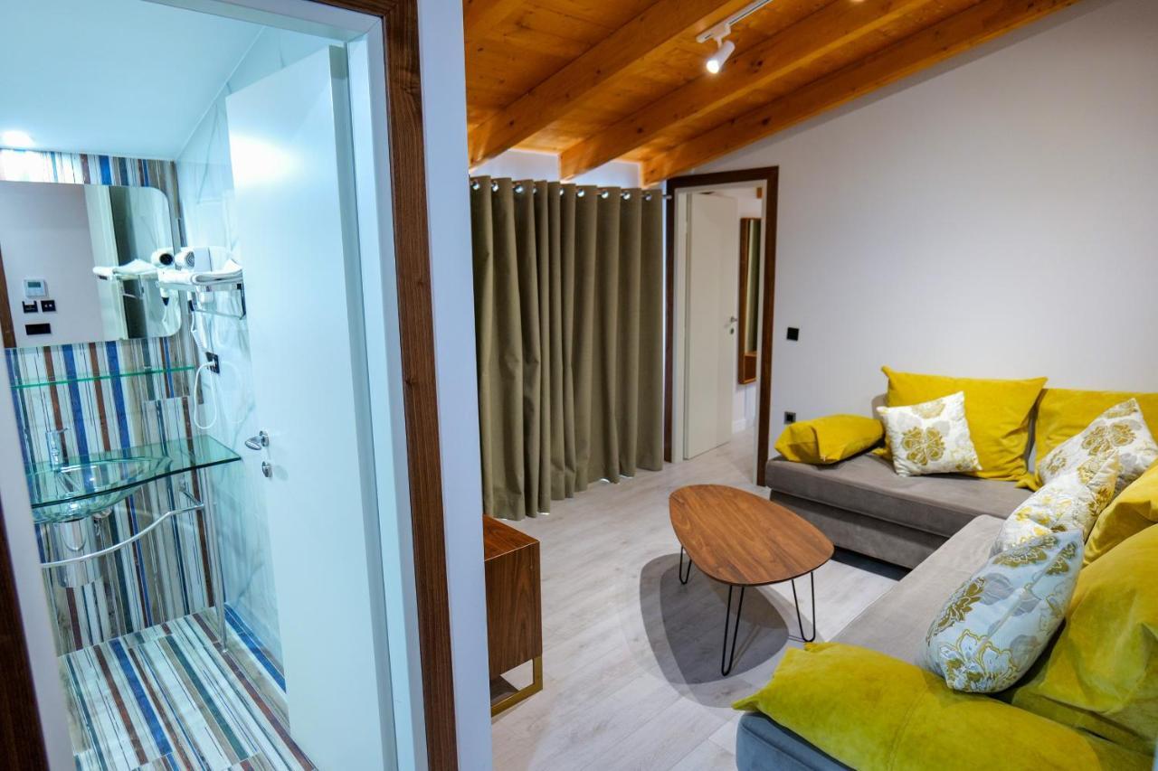 Hotel Semajo วญอเรอ ภายนอก รูปภาพ